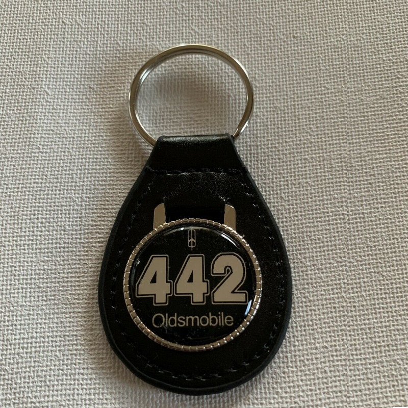 Keyring 1970 Oldsmobile 442 Keychain